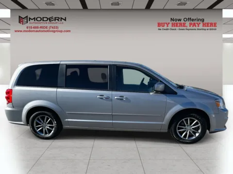 Photos of 2017 DODGE GRAND CARAVAN SE PLUS for sale in Lafayette, TN at Modern Automotive Group