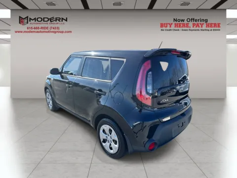 More photos of 2015 KIA SOUL BASE at Modern Automotive Group, TN