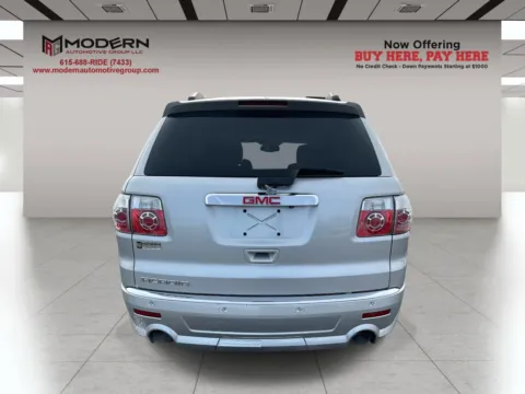 More photos of 2011 GMC ACADIA DENALI at Modern Automotive Group, TN