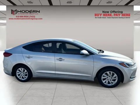 Photos of 2018 HYUNDAI ELANTRA SE for sale in Lafayette, TN at Modern Automotive Group