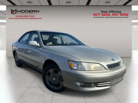 Gold 2001 LEXUS ES 300 BASE for sale in Lafayette, TN