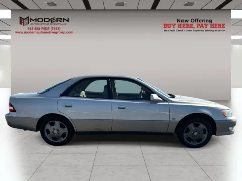 Photos of 2001 LEXUS ES 300 BASE for sale in Lafayette, TN at Modern Automotive Group