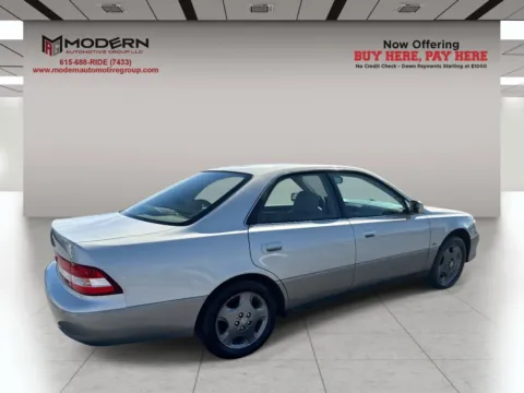 Another view of 2001 LEXUS ES 300 BASE for sale in Lafayette, TN at Modern Automotive Group