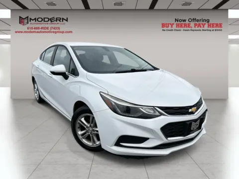 White 2017 CHEVROLET CRUZE LT for sale in Lafayette, TN