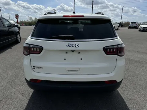 More photos of 2018 JEEP COMPASS LATITUDE at Modern Automotive Group, TN