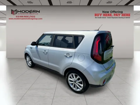 More photos of 2017 KIA SOUL PLUS at Modern Automotive Group, TN