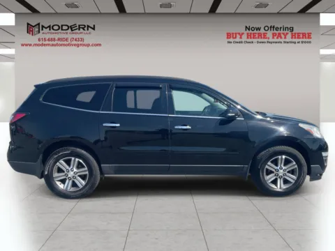 Photos of 2017 CHEVROLET TRAVERSE LT for sale in Lafayette, TN at Modern Automotive Group