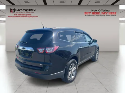 Another view of 2017 CHEVROLET TRAVERSE LT for sale in Lafayette, TN at Modern Automotive Group