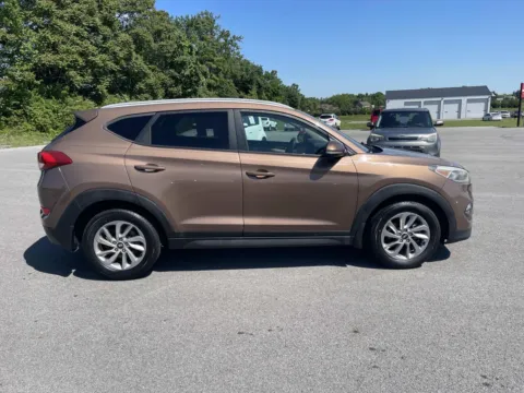 Photos of 2016 HYUNDAI TUCSON ECO for sale in Lafayette, TN at Modern Automotive Group