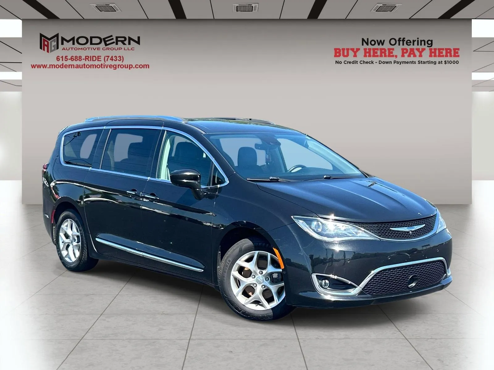 2018 Chrysler Pacifica Touring L Plus's photo