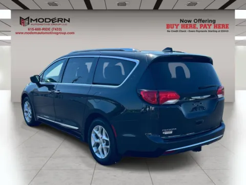 More photos of 2018 CHRYSLER PACIFICA TOURING L PLUS at Modern Automotive Group, TN