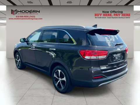 More photos of 2017 KIA SORENTO EX at Modern Automotive Group, TN