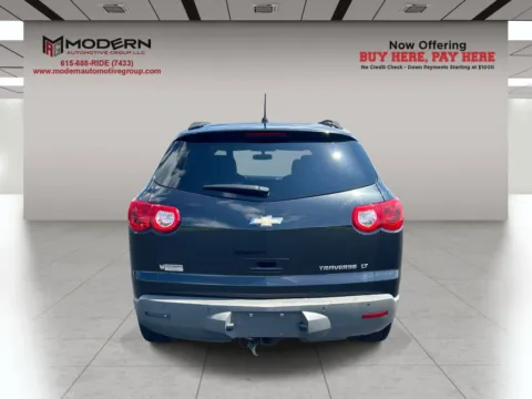More photos of 2012 CHEVROLET TRAVERSE 1LT at Modern Automotive Group, TN