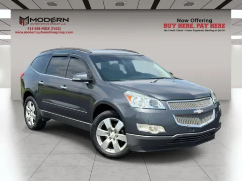 Gray 2011 CHEVROLET TRAVERSE LTZ for sale in Lafayette, TN