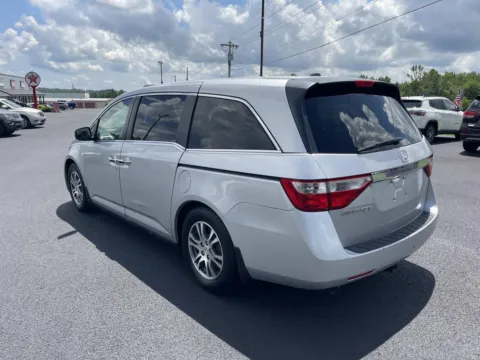 More photos of 2012 HONDA ODYSSEY EX-L at Modern Automotive Group, TN