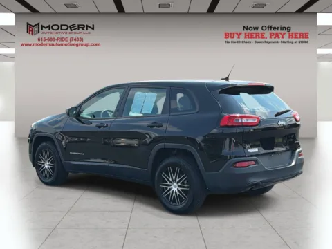 More photos of 2017 JEEP CHEROKEE SPORT at Modern Automotive Group, TN