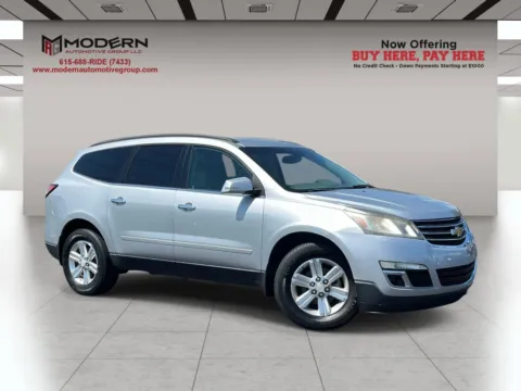 Silver 2014 CHEVROLET TRAVERSE LT for sale in Lafayette, TN