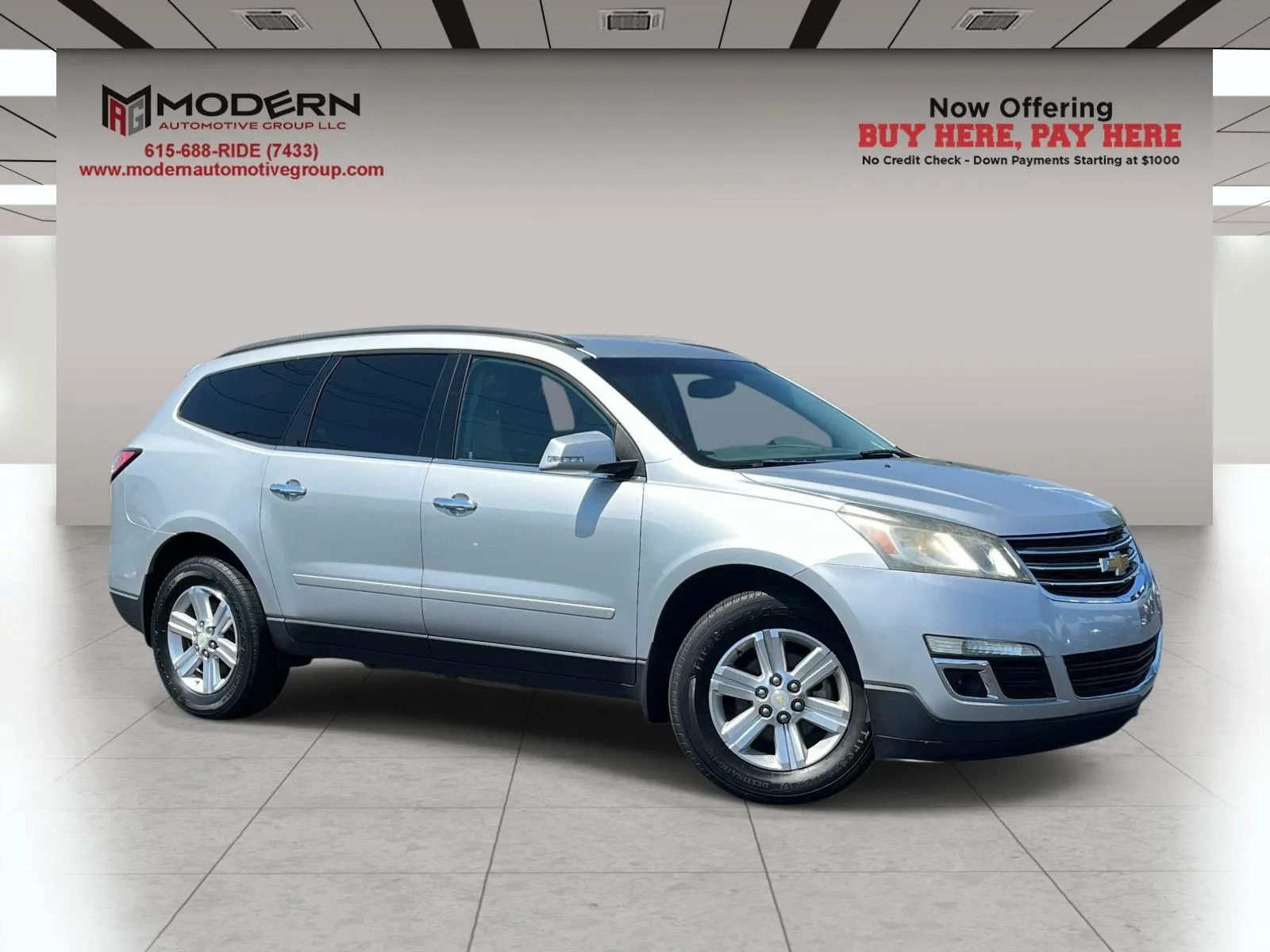 Silver 2014 CHEVROLET TRAVERSE LT for sale in Lafayette, TN
