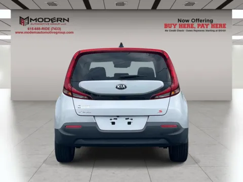 More photos of 2021 KIA SOU S at Modern Automotive Group, TN