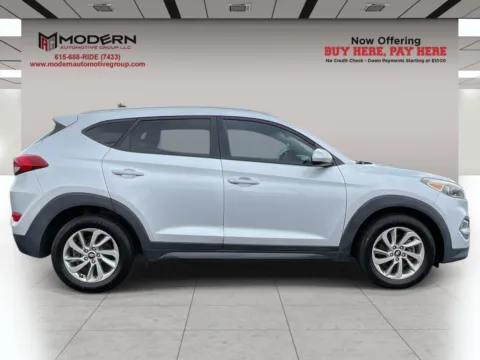 Photos of 2016 HYUNDAI TUCSON SE for sale in Lafayette, TN at Modern Automotive Group