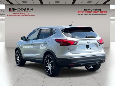More photos of 2019 NISSAN ROGUE SPOR S at Modern Automotive Group, TN
