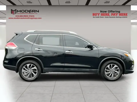 Photos of 2016 NISSAN ROGUE SL for sale in Lafayette, TN at Modern Automotive Group