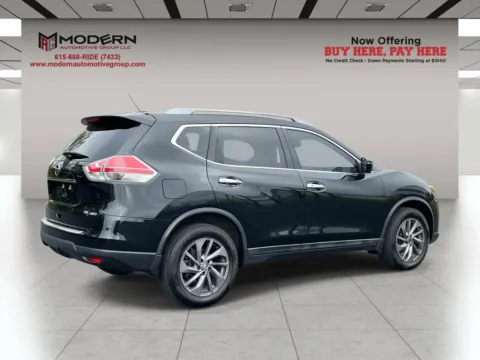 Another view of 2016 NISSAN ROGUE SL for sale in Lafayette, TN at Modern Automotive Group