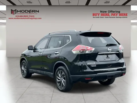 More photos of 2016 NISSAN ROGUE SL at Modern Automotive Group, TN