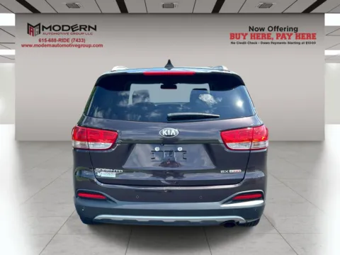 More photos of 2017 KIA SORENTO EX at Modern Automotive Group, TN