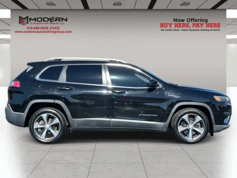 Photos of 2019 JEEP CHEROKEE LIMITED for sale in Lafayette, TN at Modern Automotive Group