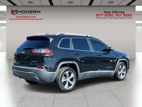 Another view of 2019 JEEP CHEROKEE LIMITED for sale in Lafayette, TN at Modern Automotive Group