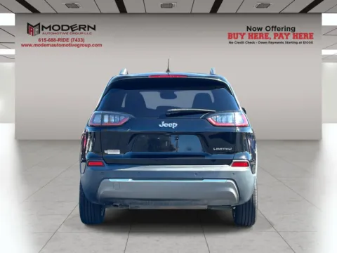 More photos of 2019 JEEP CHEROKEE LIMITED at Modern Automotive Group, TN