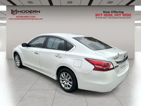 More photos of 2013 NISSAN ALTIMA 2.5 S at Modern Automotive Group, TN