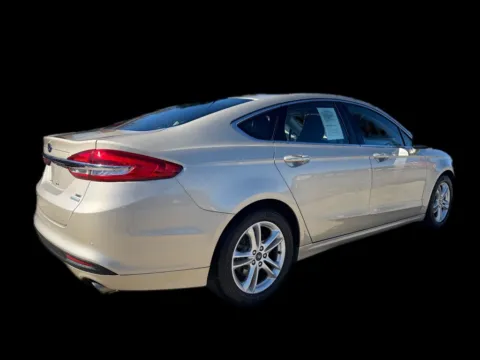 More photos of 2018 Ford Fusion SE at Victory Circle Auto Sales, NC