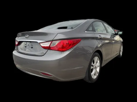 More photos of 2013 Hyundai Sonata Limited Auto at Victory Circle Auto Sales, NC