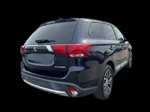 More photos of 2018 Mitsubishi Outlander SEL AWD at Victory Circle Auto Sales, NC