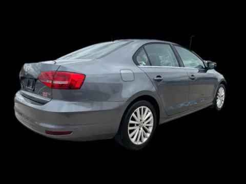 Another view of 2015 Volkswagen Jetta SE 6A for sale in Troutman, NC at Victory Circle Auto Sales