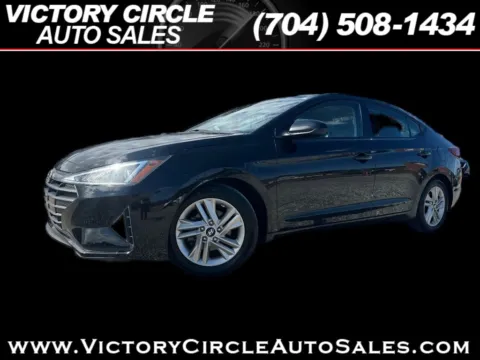 Black 2019 Hyundai Elantra Limited for sale in Troutman, NC