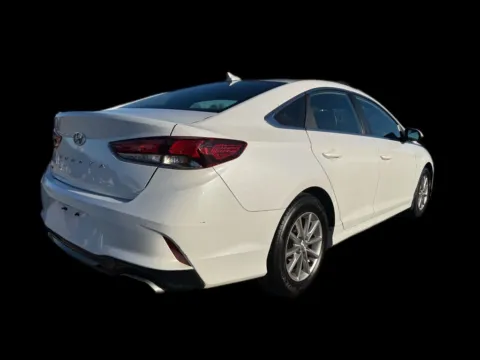 More photos of 2019 Hyundai Sonata SE at Victory Circle Auto Sales, NC