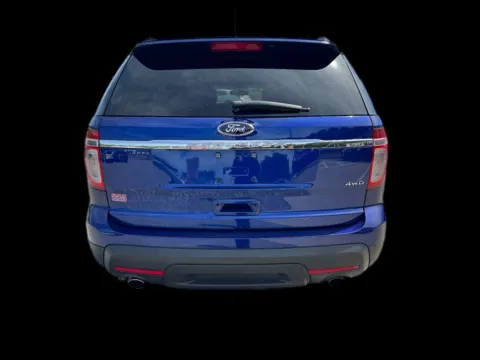 Another view of 2015 Ford Explorer Base 4WD for sale in Troutman, NC at Victory Circle Auto Sales