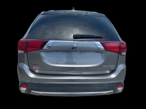 More photos of 2019 Mitsubishi Outlander SEL AWD at Victory Circle Auto Sales, NC