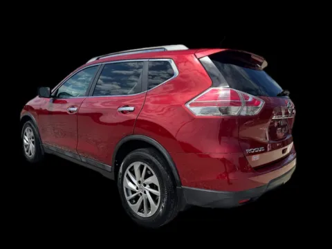 More photos of 2015 Nissan Rogue SL AWD at Victory Circle Auto Sales, NC