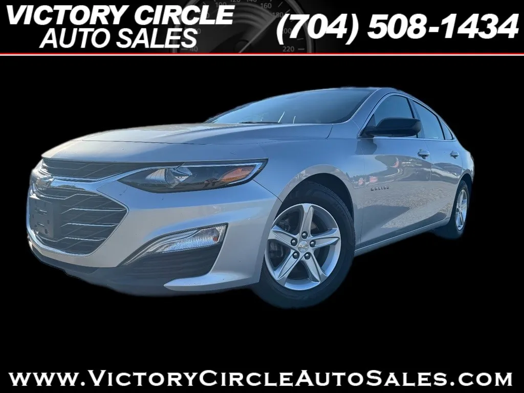 Silver 2019 Chevrolet Malibu 1FL for sale in Troutman, NC