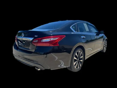 More photos of 2018 Nissan Altima 2.5 SV at Victory Circle Auto Sales, NC