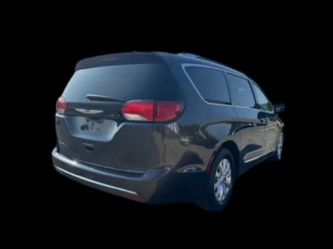 More photos of 2019 Chrysler Pacifica Touring-L at Victory Circle Auto Sales, NC