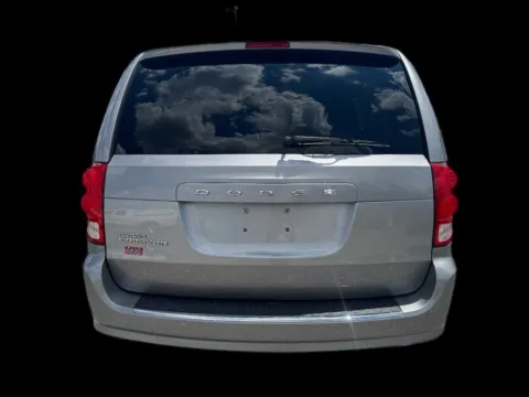 More photos of 2016 Dodge Grand Caravan SE at Victory Circle Auto Sales, NC