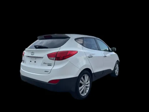 Photos of 2013 Hyundai Tucson Limited Auto AWD for sale in Troutman, NC at Victory Circle Auto Sales