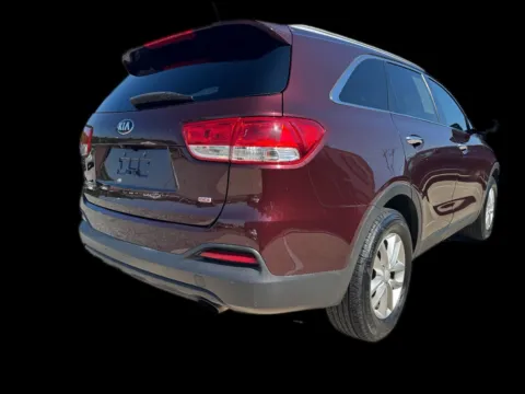 More photos of 2016 Kia Sorento LX 2WD at Victory Circle Auto Sales, NC