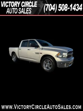 Silver 2017 RAM 1500 SLT Crew Cab SWB 4WD for sale in Troutman, NC