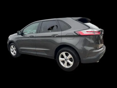 Another view of 2019 Ford Edge SE FWD for sale in Troutman, NC at Victory Circle Auto Sales
